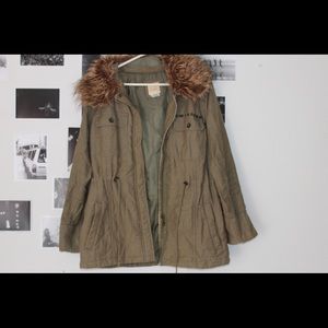 Army green billabong jacket